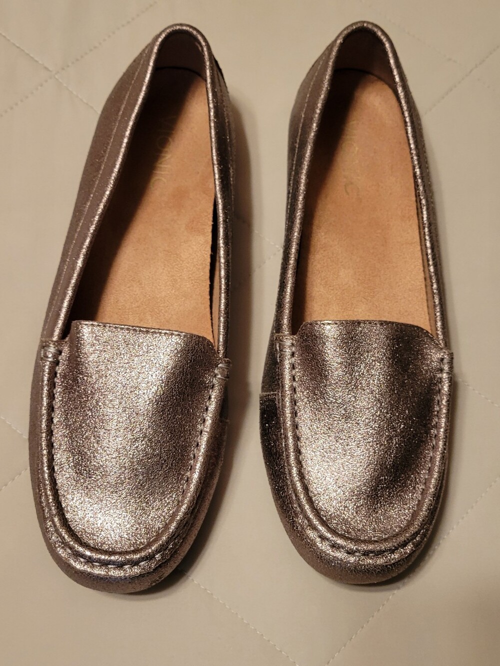 Vionic Debbie Metallic Bronze Leather Driving Loafers - Women's Size 10 NWOB